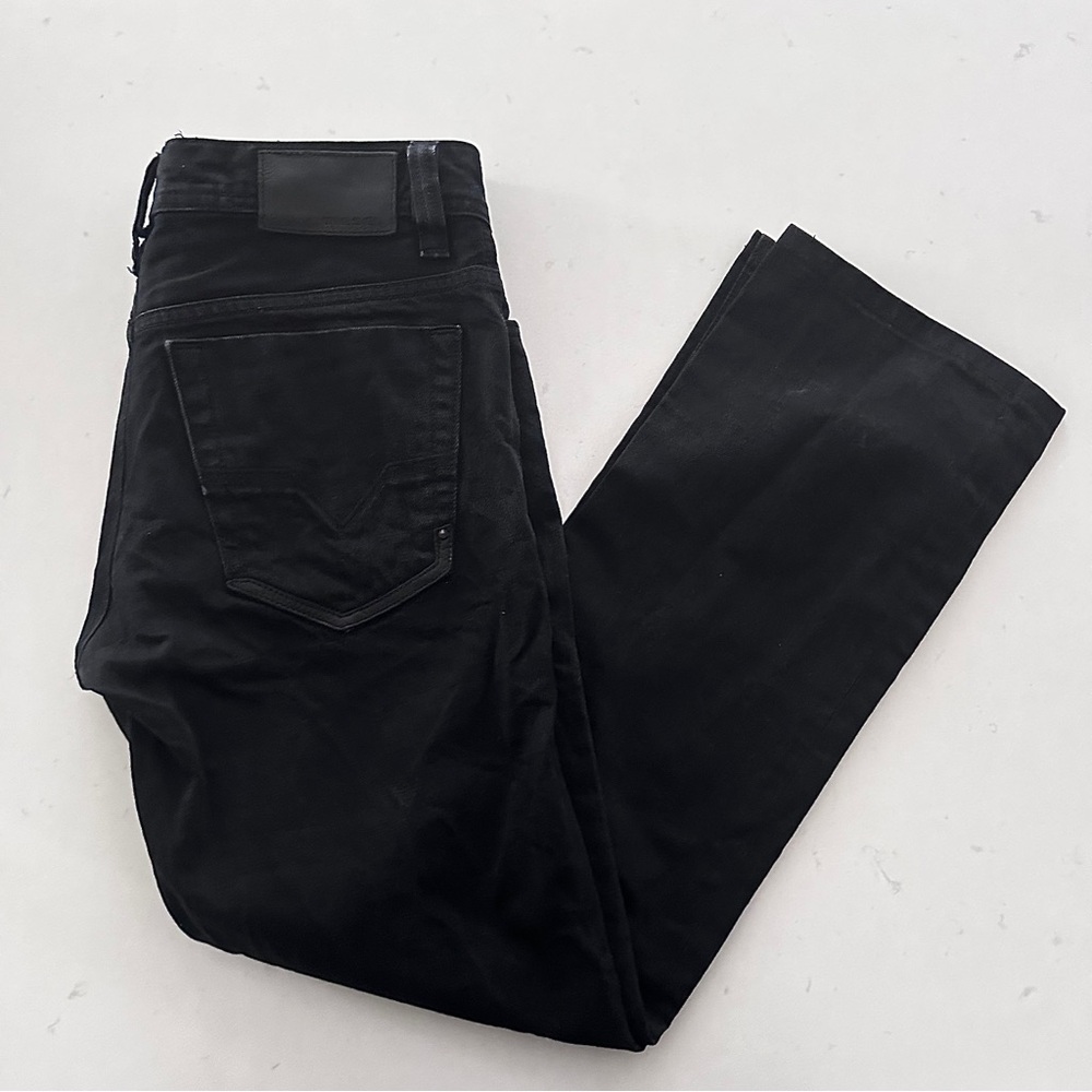 DIESEL VIKER R BOX JEANS IN BLACK (WASH 008XE)